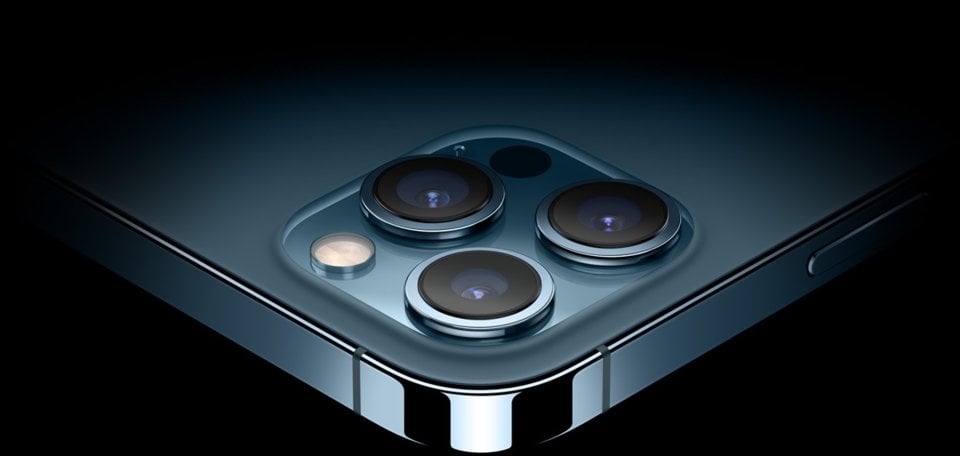 Apple iPhone 12 Pro 8