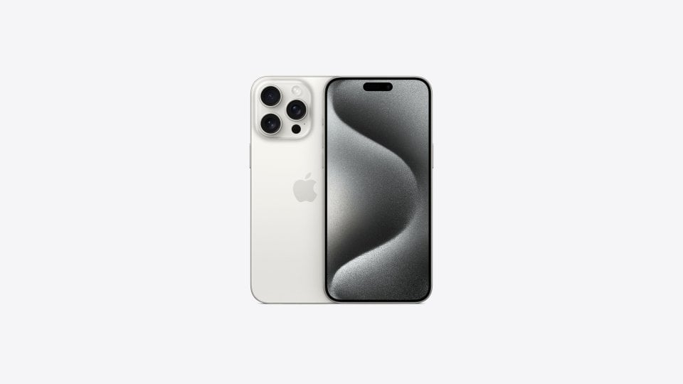 Apple iPhone 15 Pro Max 12