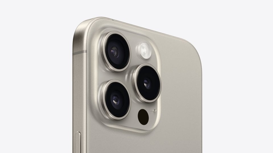 Apple iPhone 15 Pro 12