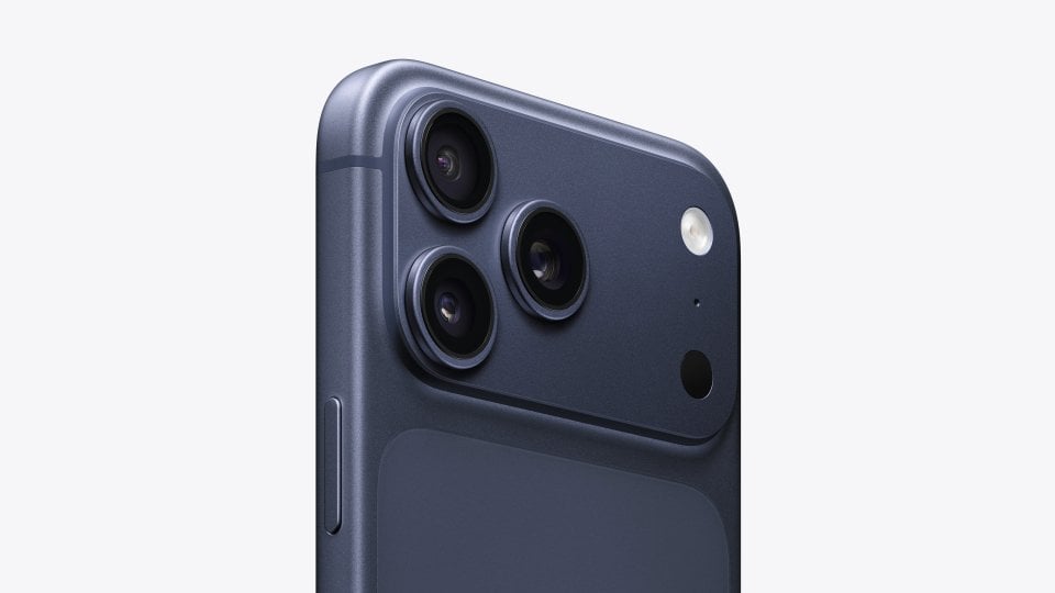 Apple iPhone 17 Pro Max 2