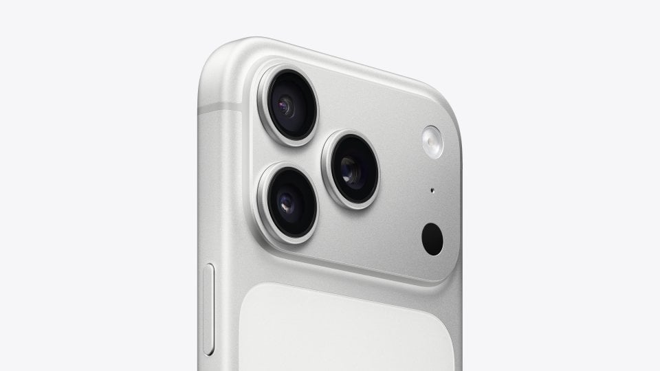 Apple iPhone 17 Pro 8
