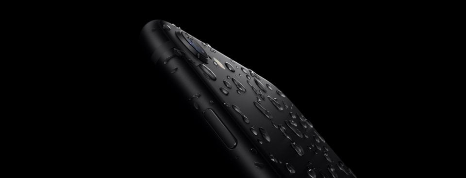 Apple iPhone SE 2020 14