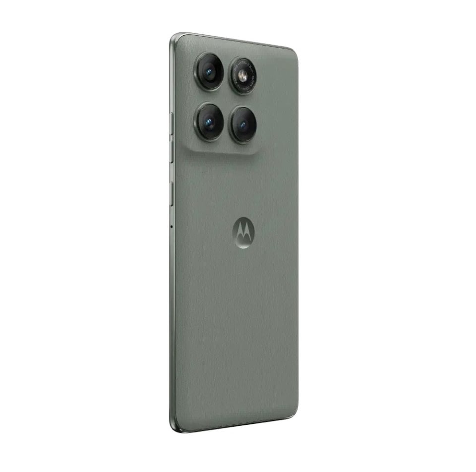 Motorola Edge 60 Pro 11