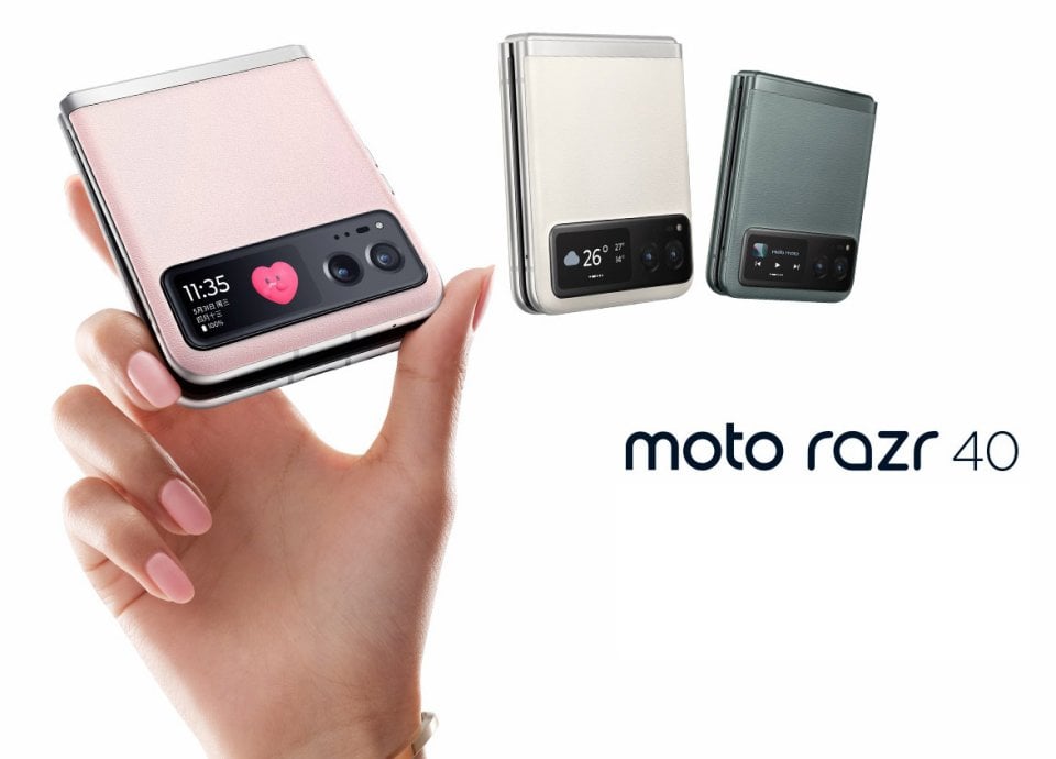 Motorola Razr 40 12