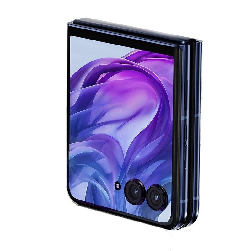 Motorola Razr 50 Ultra 12