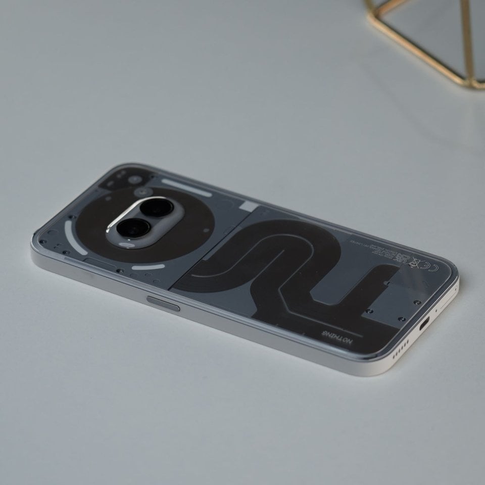 Nothing Phone (2a) Plus 2