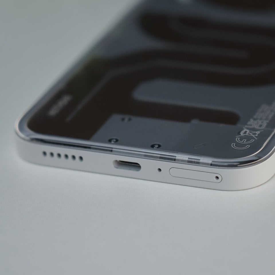 Nothing Phone (2a) Plus 6
