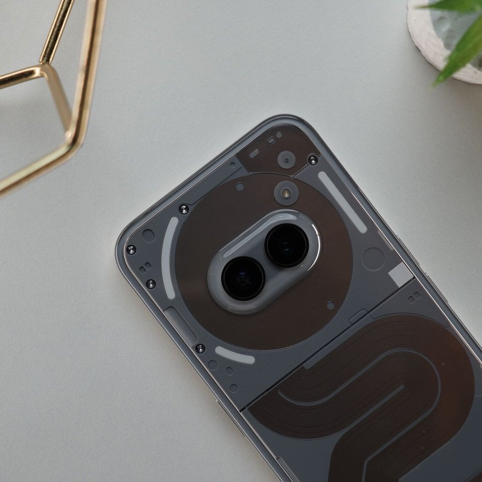 Nothing Phone (2a) Plus 7