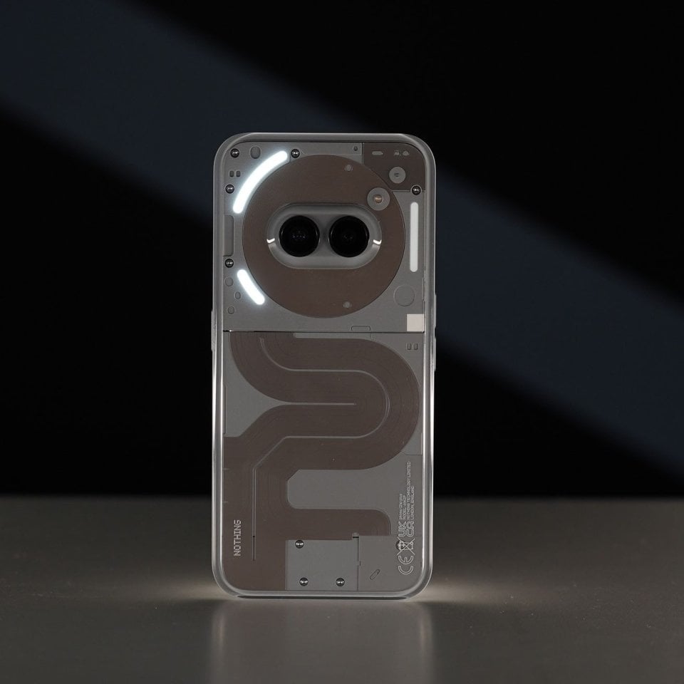 Nothing Phone (2a) Plus 9