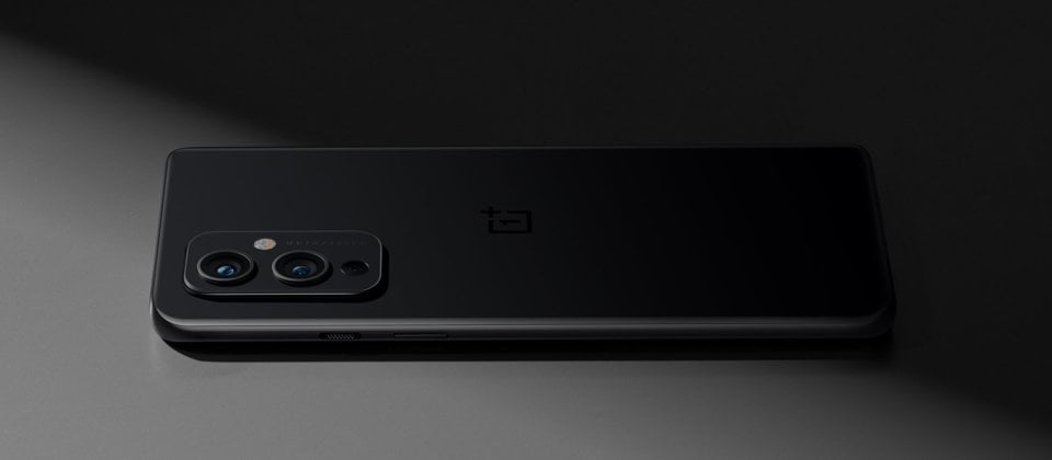 OnePlus 9 7