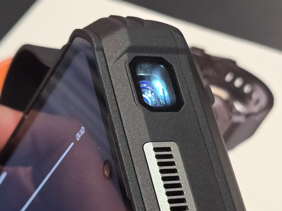 Oukitel WP100 8