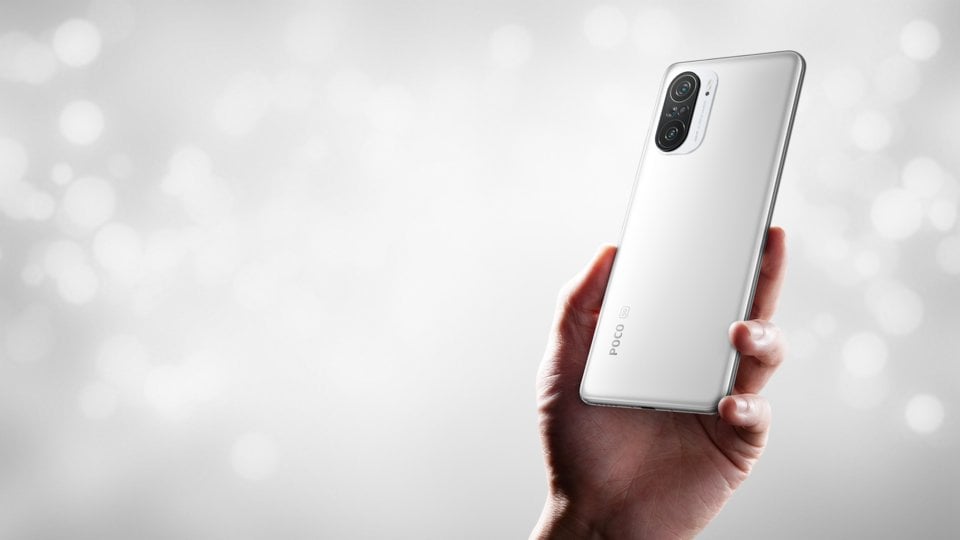 Poco F3 6
