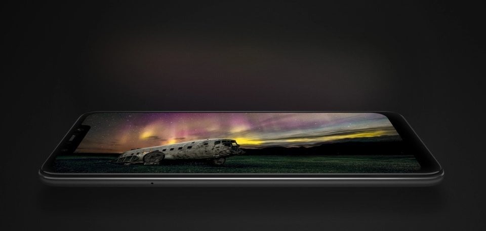 Poco PocoPhone F1 7