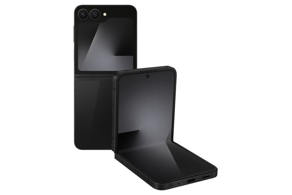 Samsung Galaxy Z Flip7 FE 5