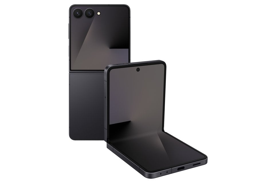 Samsung Galaxy Z Flip7 2