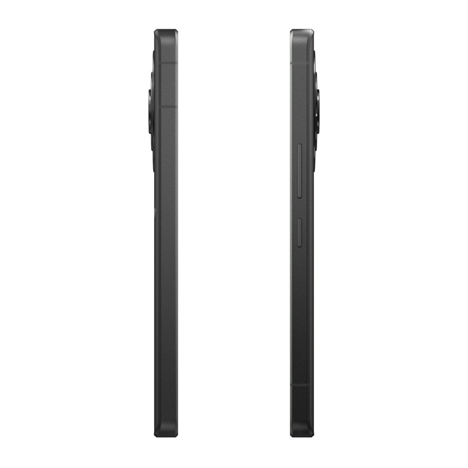 Sharp Aquos R8 Pro 6