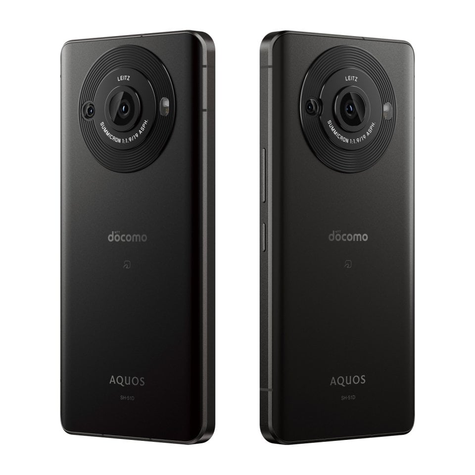 Sharp Aquos R8 Pro 7