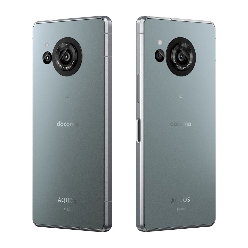Sharp Aquos R8 8