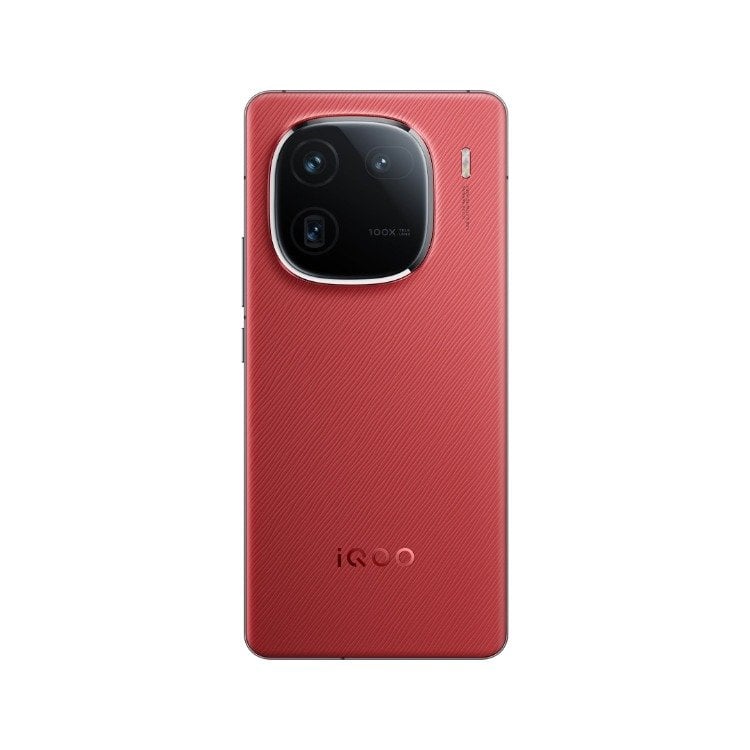 Vivo iQOO 12 8