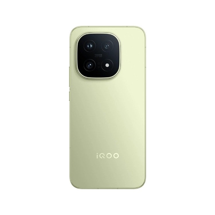 Vivo iQOO 15 9