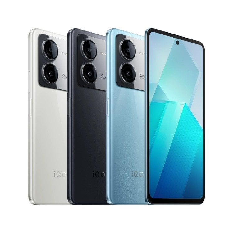 Vivo iQOO Z8 13