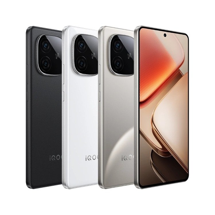 Vivo iQOO Z9 Turbo 18