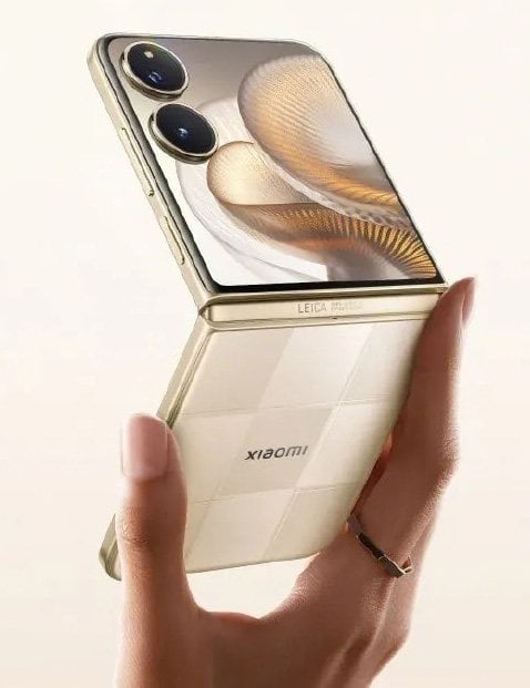 Xiaomi Mix Flip 2
