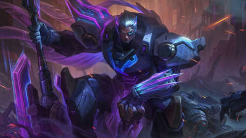 A detailed portrayal of Darius from League of Legends featuring heavy Noxian armor... 4K (Ultra HD) free wallpaper for computer