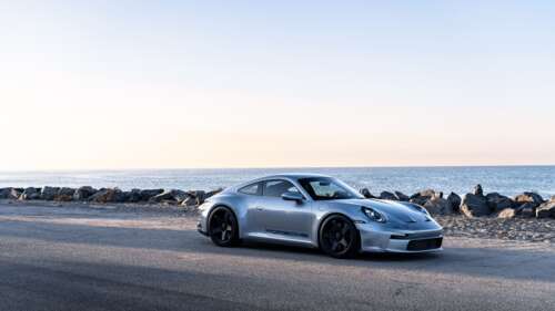 A high-resolution close-up of a Porsche GT3 RS sports car. 4K (Ultra HD) free hd wallpapers