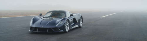 A high-resolution view of the Hennessey Venom F5 supercar, highlighting its sleek... Dual UHD ps4 wallpaper