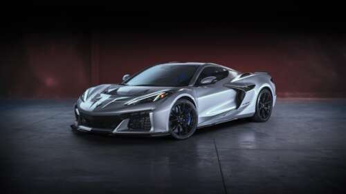 A futuristic 2026 Chevrolet Corvette ZR1X supercar featuring aerodynamic bodywork... pictures for wallpaper