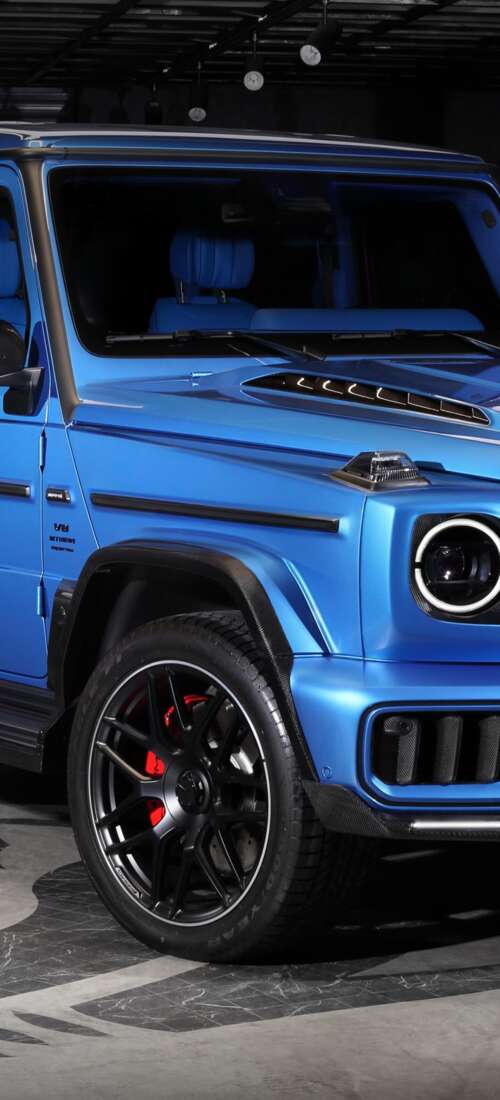 A highly detailed view of the custom TopCar Mercedes-Benz G-Class Inferno widebody... Oppo Find X9 hd background