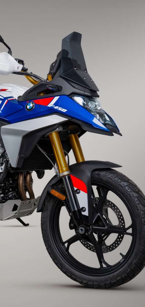 High-resolution display of advanced adventure motorcycles at the EICMA 2026 exhibition. Oppo A6k 5G wallpaper