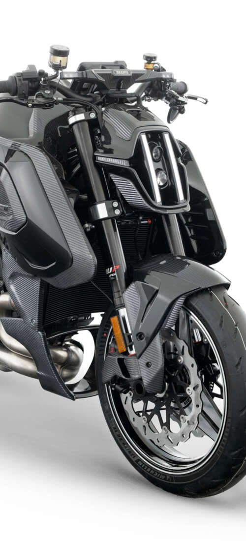 A studio shot of the 2026 Brabus 1400 R Signature Edition, a luxury naked motorcycle... Honor X70 cell phone backgrounds free