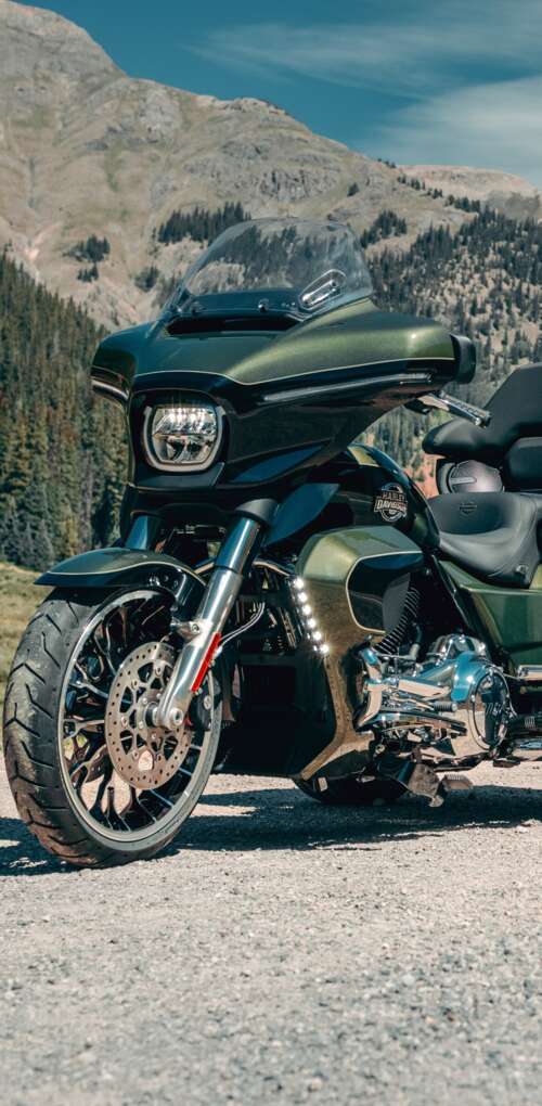 A high-resolution, detailed close-up of a 2026 Harley-Davidson Street Glide motorcycle... Huawei Mate 30 Pro cell phone backgrounds free