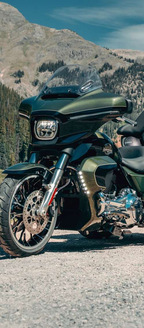 A high-resolution, detailed close-up of a 2026 Harley-Davidson Street Glide motorcycle... Blackview XPLORE 1 Pro cell phone backgrounds free