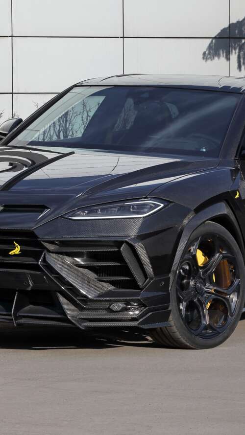 A highly detailed 5K close-up of a customized Lamborghini Urus SE featuring TopCar... Apple iPhone SE 2022 cell phone backgrounds free