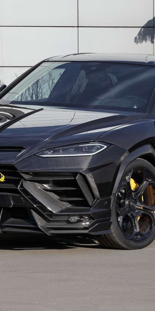 A highly detailed 5K close-up of a customized Lamborghini Urus SE featuring TopCar... Ulefone Rugking 2 Pro hd background