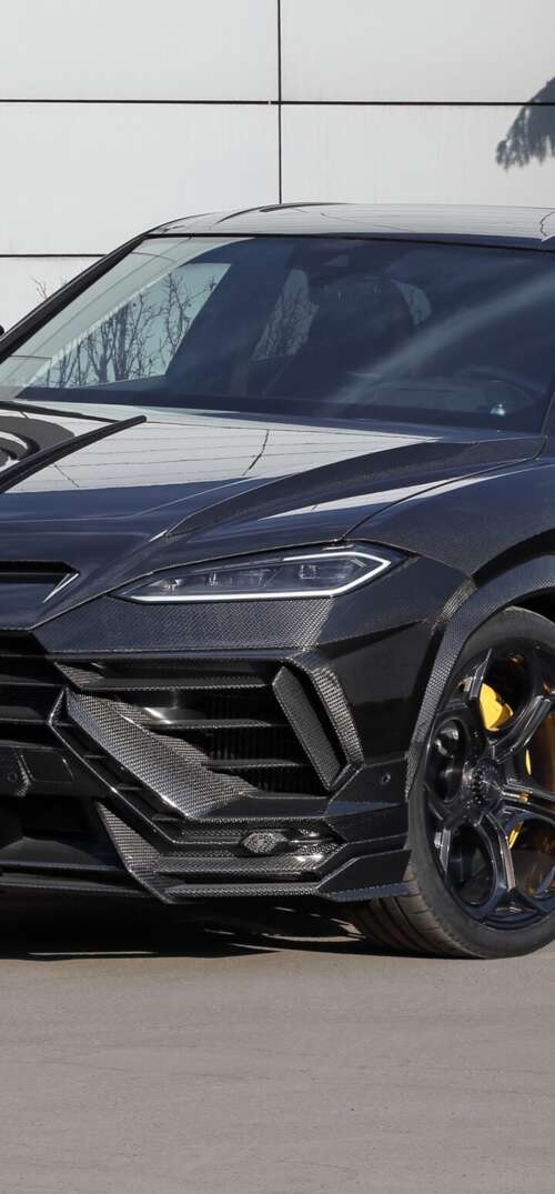 A highly detailed 5K close-up of a customized Lamborghini Urus SE featuring TopCar... UmiDigi Umidigi X free background images