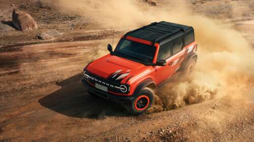 A highly detailed, 8K resolution view of the 2025 Ford Bronco featuring its sleek,... free wallpaper