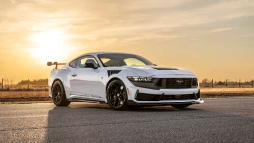 A detailed, high-definition view of the 2025 Ford Mustang Dark Horse muscle car. wallpaper