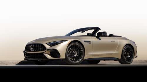 A high-resolution, detailed view of the 2025 Mercedes-AMG SL 63 4MATIC luxury convertible. wallpaper