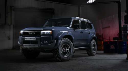 A high-definition, detailed view of the 2025 Toyota Land Cruiser Prado SUV in stunning... wallpaper