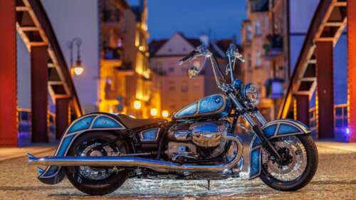 A custom 2022 BMW R 18 motorcycle featuring a vibrant theme based on the Looney Tunes... wallpaper