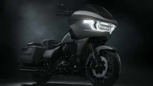 Midnight Chrome Cruiser