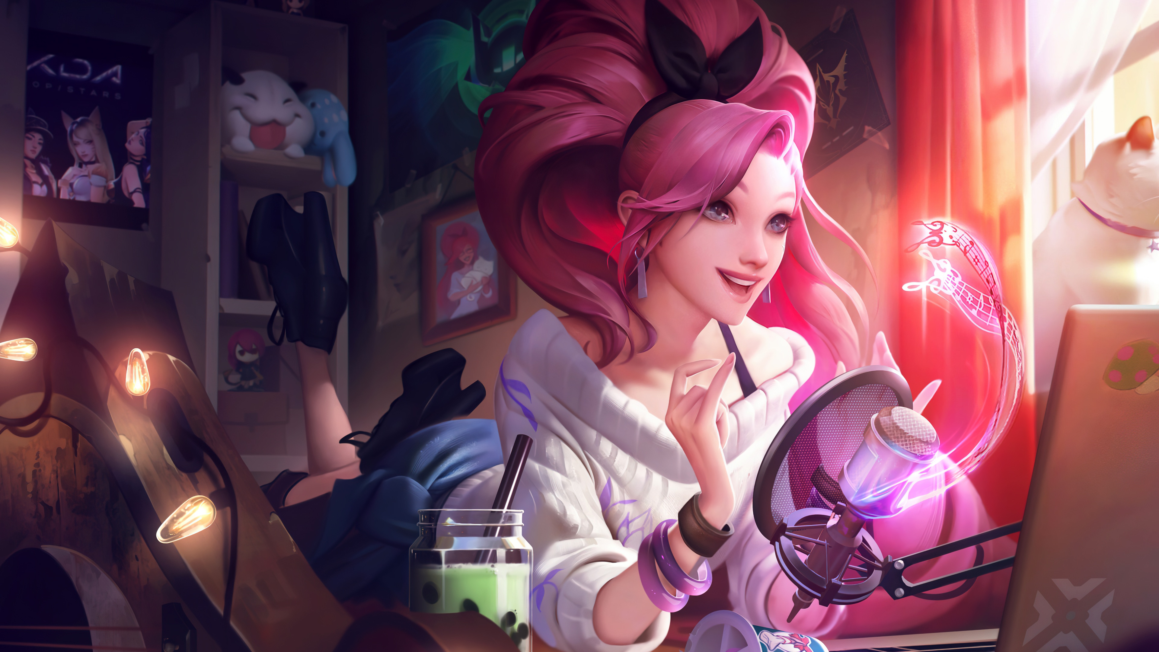 Seraphine from League of Legends in her K/DA pop star outfit