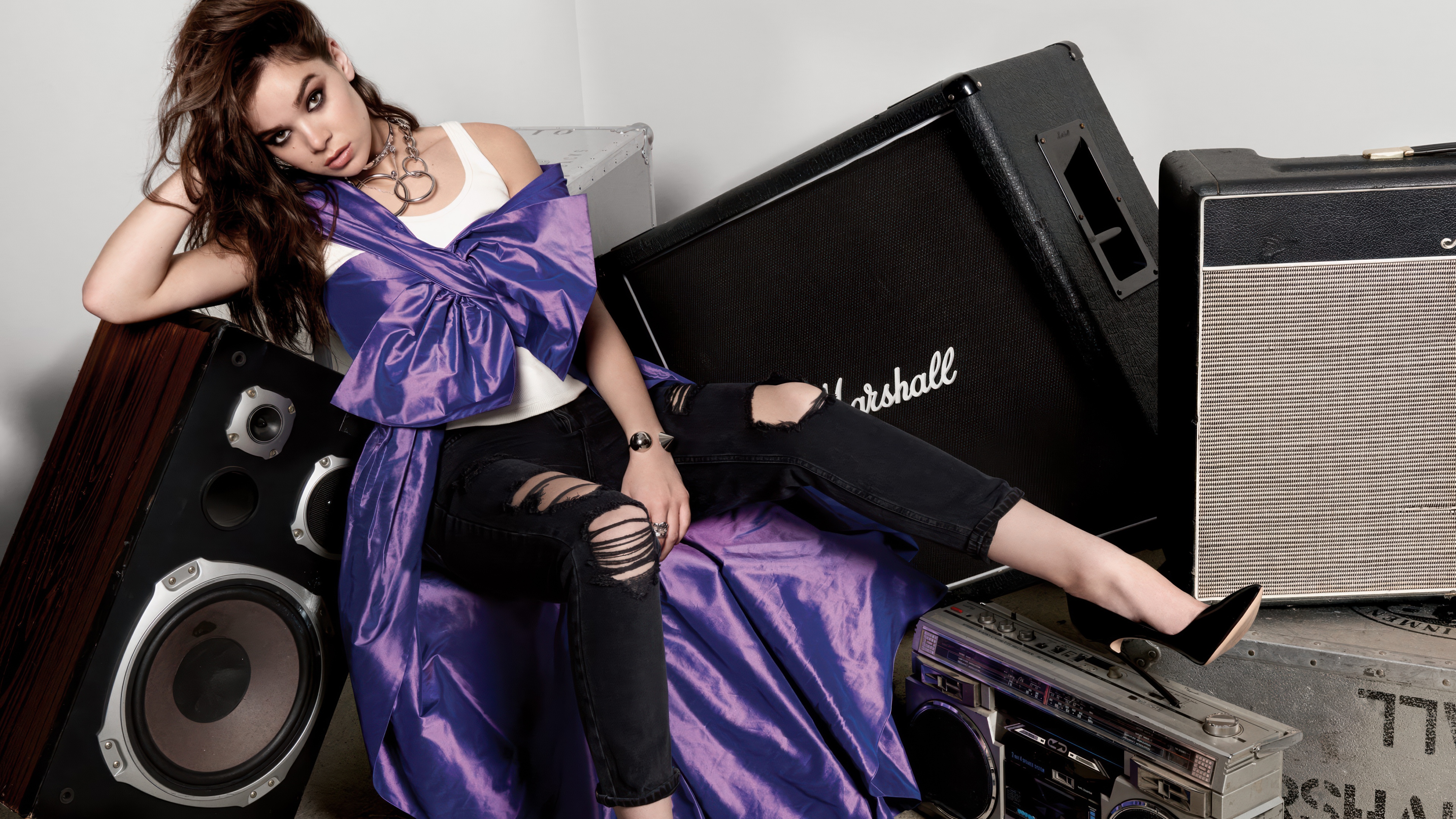 A high-definition fashion portrait of Hailee Steinfeld posing as a professional model.