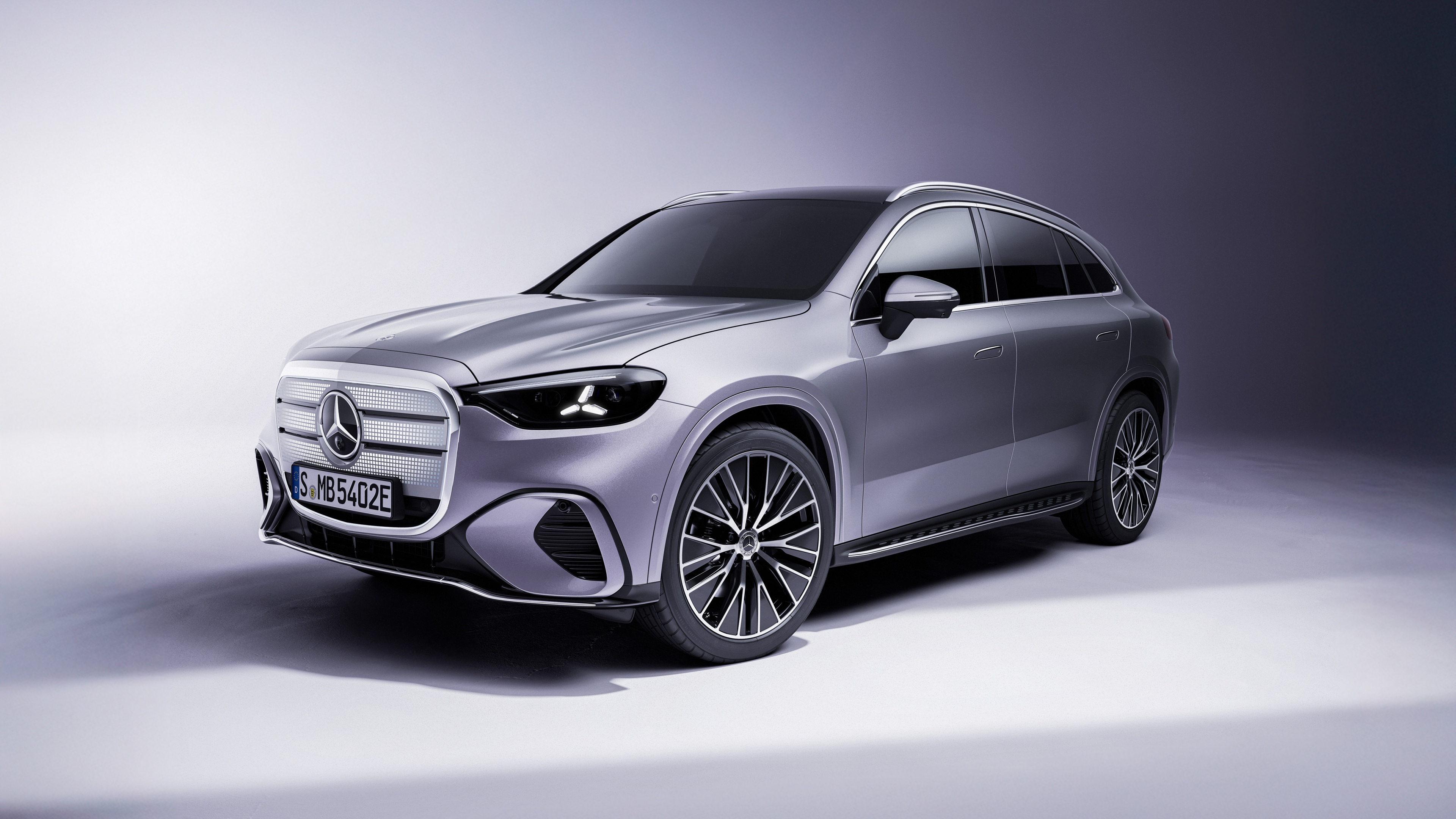 A high-resolution 5K view of the 2025 Mercedes-Benz GLC 400 AMG Line electric SUV, highlighting its luxurious design and modern electric vehicle architecture.