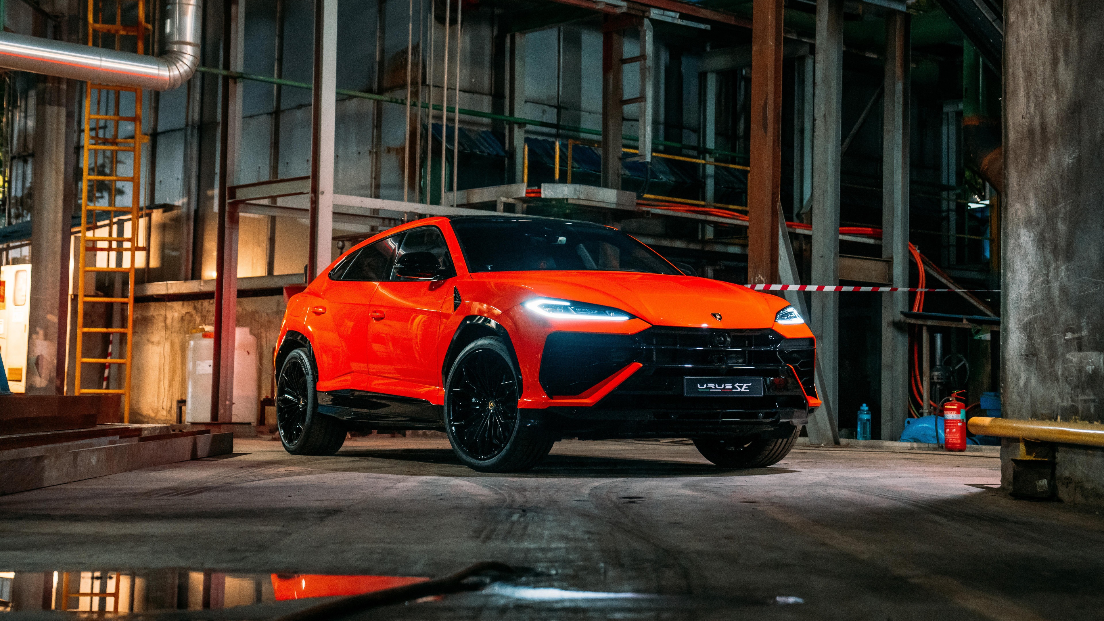 A high-resolution, detailed shot of the 2024 Lamborghini Urus SE Plug-in Hybrid SUV.