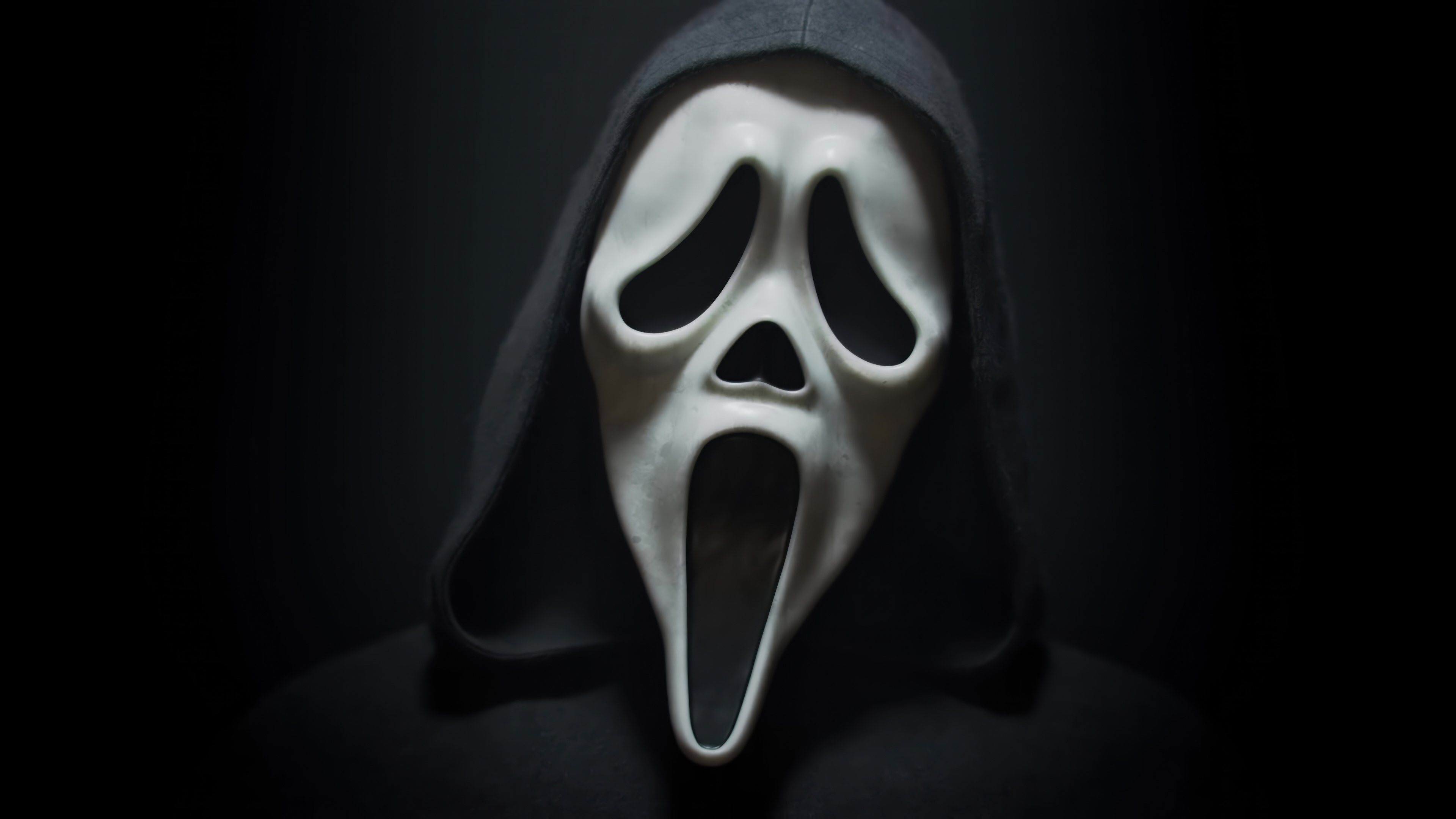 A high-detail, dark cinematic portrayal of Ghostface from the Scream franchise as seen in Mortal Kombat 1: Khaos Reigns.